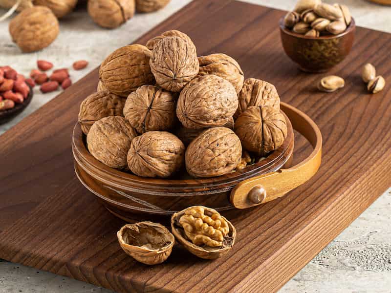 تصویر 3 از گردو تویسرکان در مشهد با مغز پر و پوست کاغذی